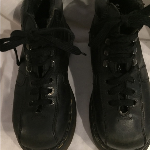 Black platform Dr Martens - Picture 3 of 3